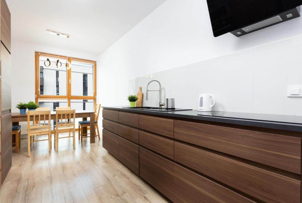 Apartamenty Kasprzaka P&O Serviced Apartments ワルシャワ エクステリア 写真